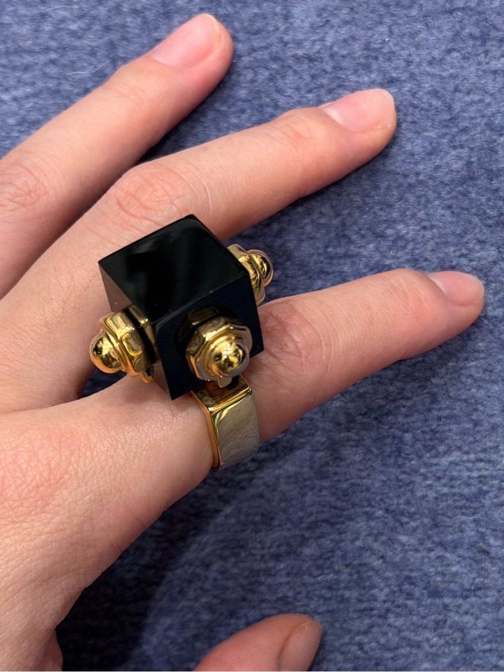 VALET STUDIO Eshvi Onyx Square Ring